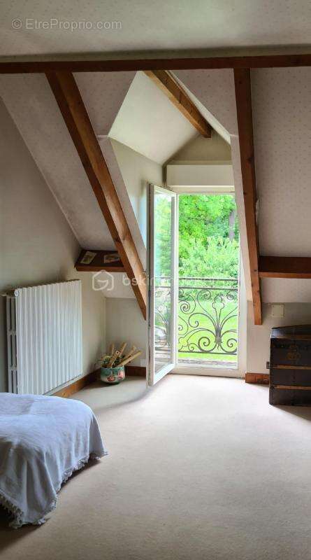 Maison à MORIGNY-CHAMPIGNY