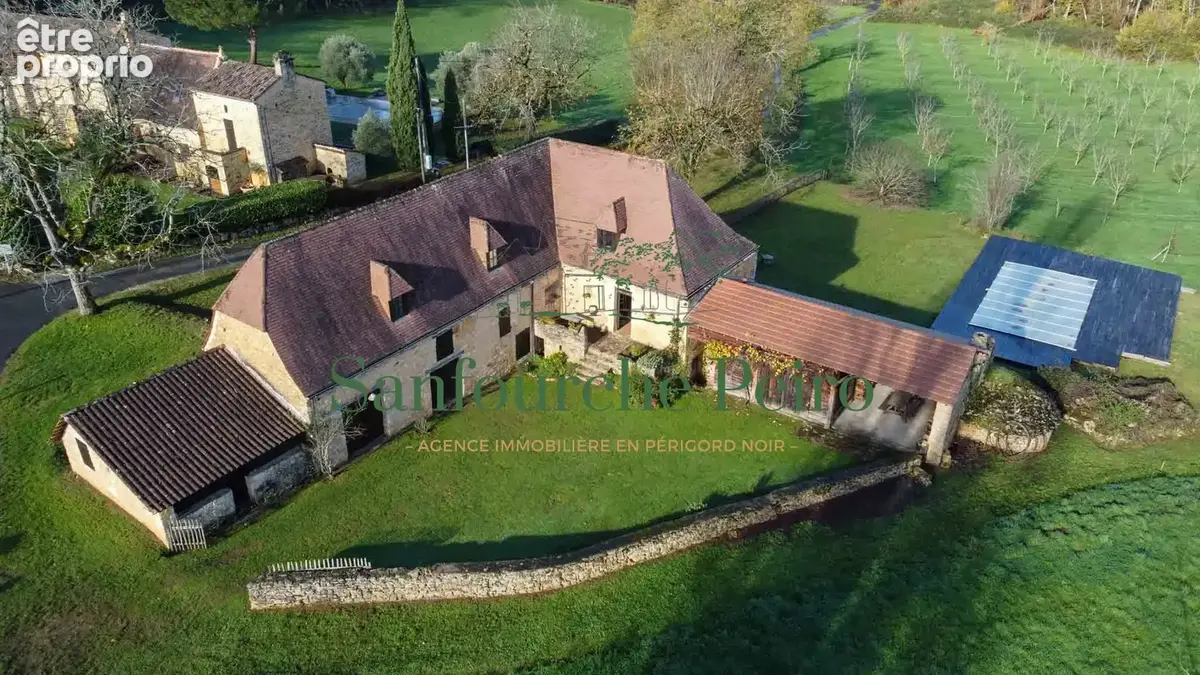 Maison à CASTELNAUD-LA-CHAPELLE