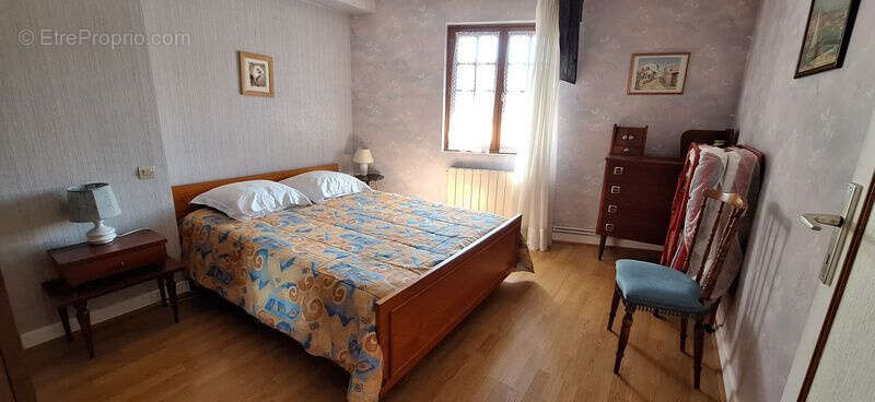 Maison à SAINT-CERE