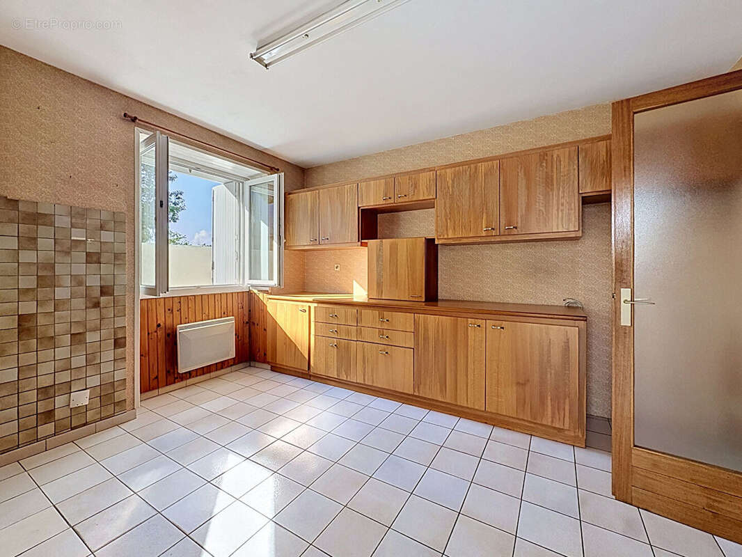 Maison  plain pied Challans 103 M2 - photo 6