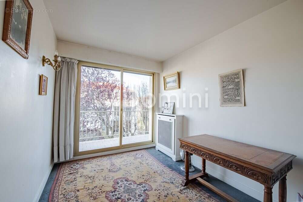 Appartement à FONTENAY-SOUS-BOIS