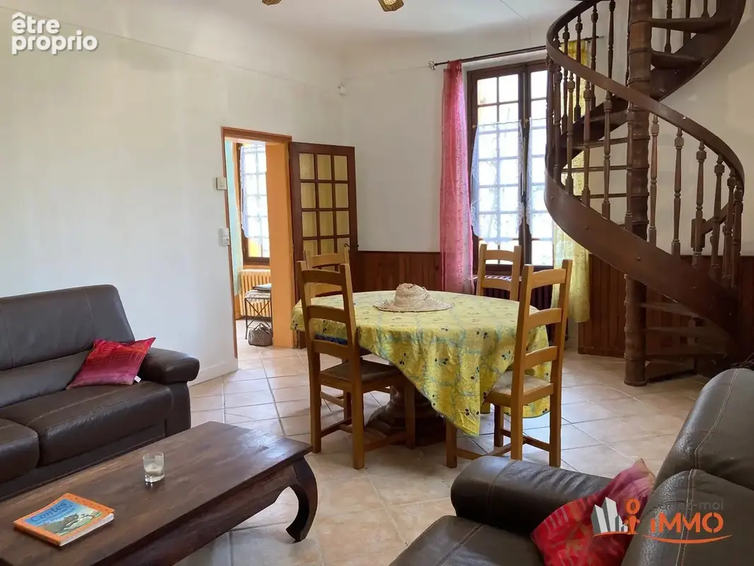 Beaucoup de charme pour cette maison avec dépendance - photo 4