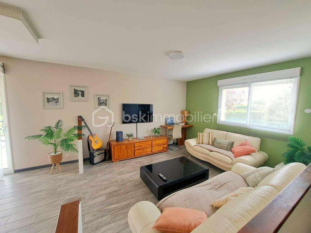 Maison de Plain-Pied (2010) 4 chambres dont une suite parentale - photo 2