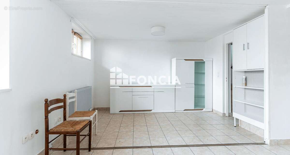 Appartement à MOULINS-LES-METZ