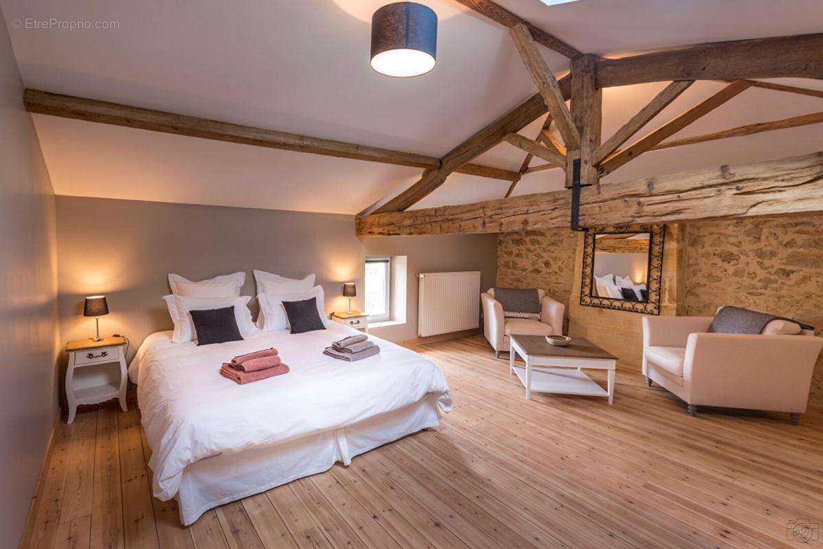 Maison à SAINTE-FLORENCE