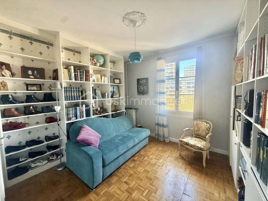  Appartement 5 pièces – 86 m² – Centre-ville de Rennes VUE A 180° Au 6ᵉ étage avec ascenseur - photo 12