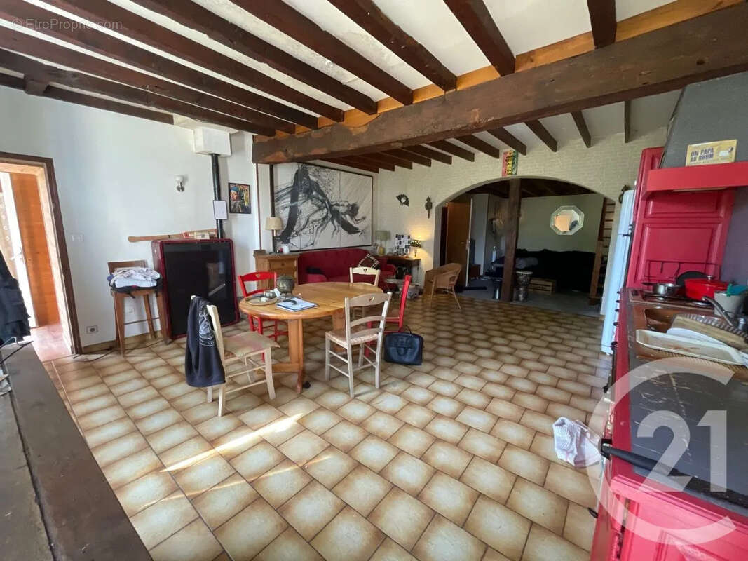 Maison 102 m² à Camps-Sur-L'isle  - photo 2
