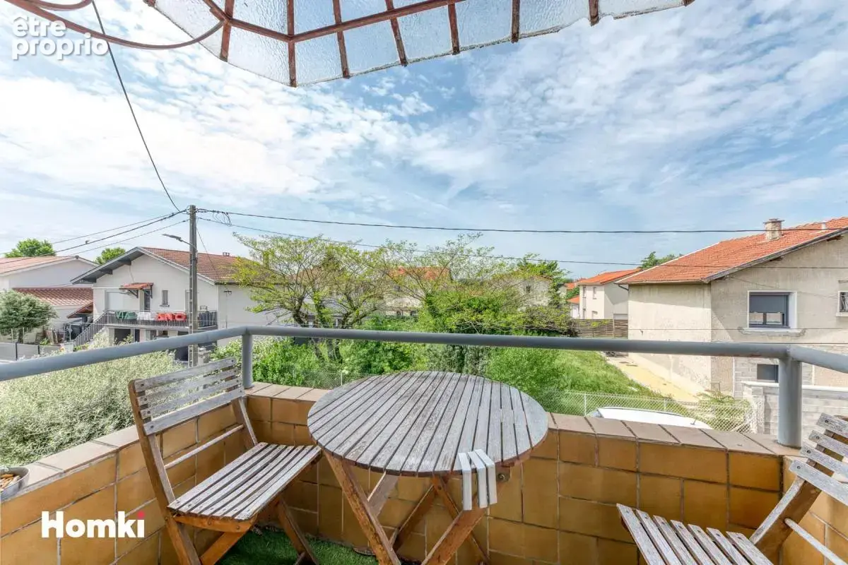 À VENDRE – Superbe appartement duplex rénové dans villa des années 1960 – Rue Guynemer - photo 10