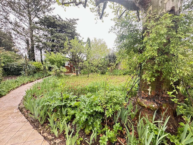 Maison à PERNES-LES-FONTAINES