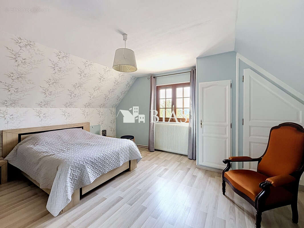Maison 101 m² à Brionne  - photo 8