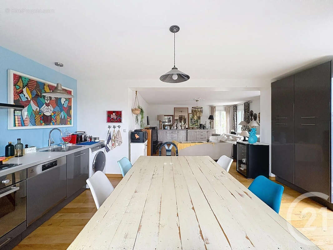 Appartement à CHAMPIGNY-SUR-MARNE