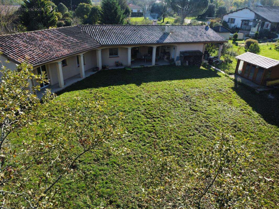 Maison à CASTELSARRASIN