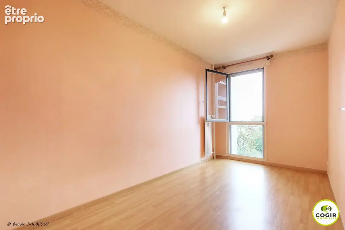 Exclusivite rennes clemenceau / sacre -coeurs / ste therese / gare appartement rennes 3 pièce(s) 62.37 m2 terrasse garage ascens - photo 8