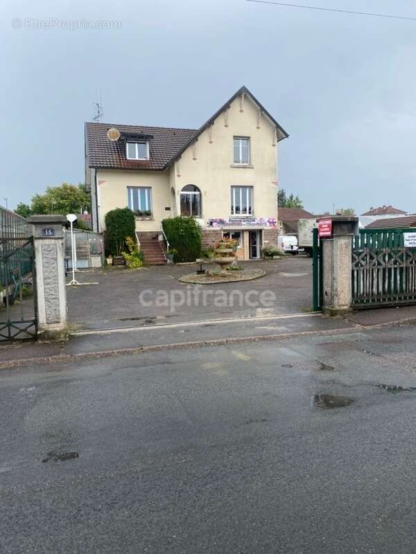 Maison à LURE