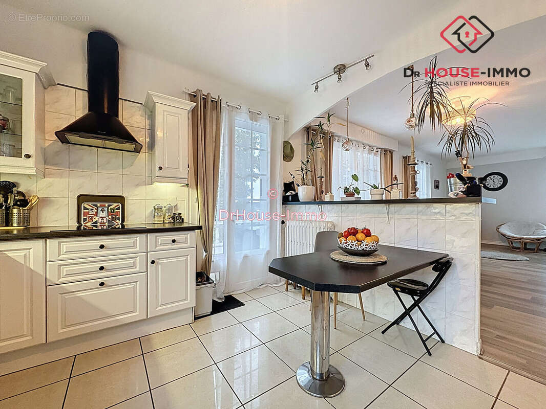 Maison à COULOUNIEIX-CHAMIERS