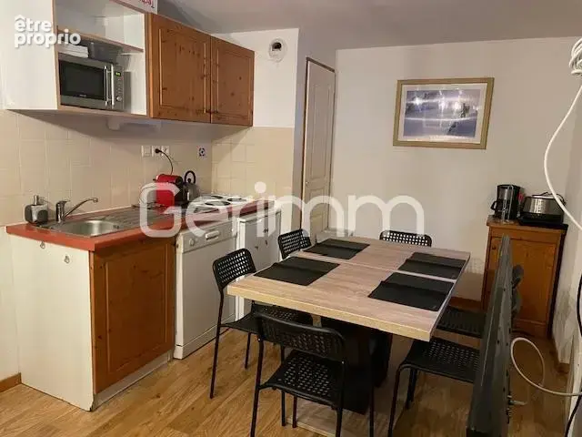 Vente - Appartement - 2 pièces + cuisine - 38 m² - 130 000 € - - photo 7