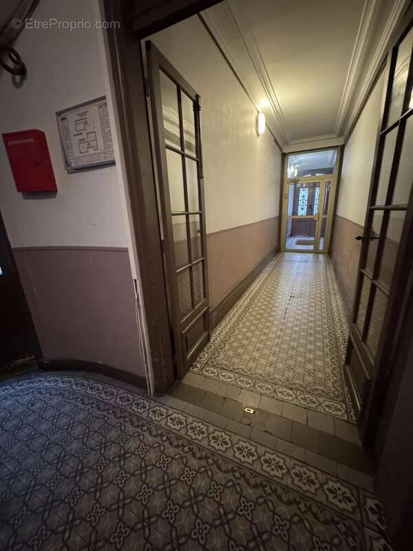 Appartement à PARIS-19E