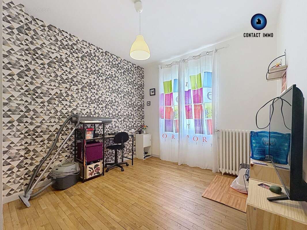 Maison 163 m² à Brive-La-Gaillarde  - photo 7