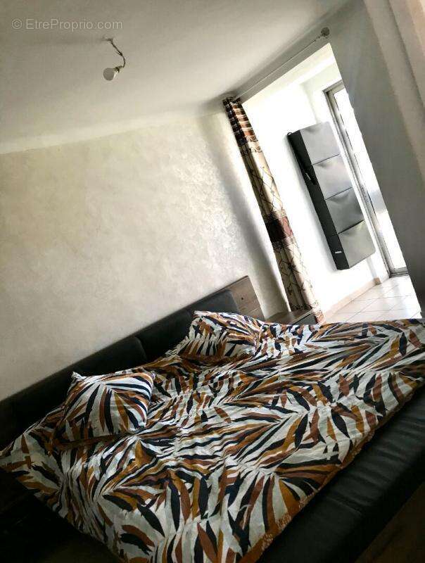 Appartement à MARSEILLE-15E