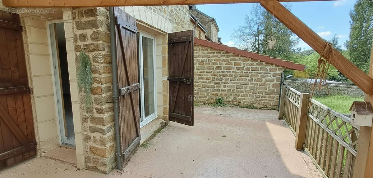 Maison 222 m² à Puilly-Et-Charbeaux  - photo 7