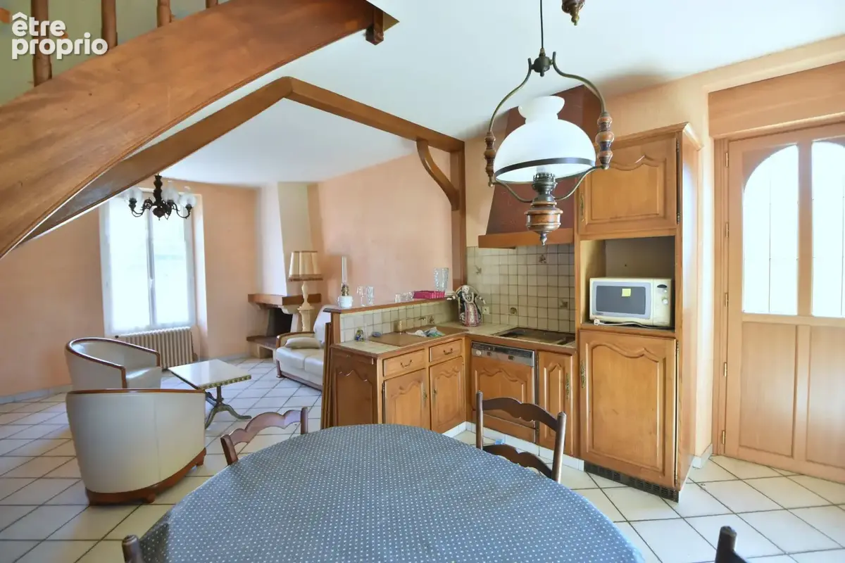 Maison 135 m² - 4 chambres - 96 m² de garages - terrain 452 m² VALLET (44) - photo 2