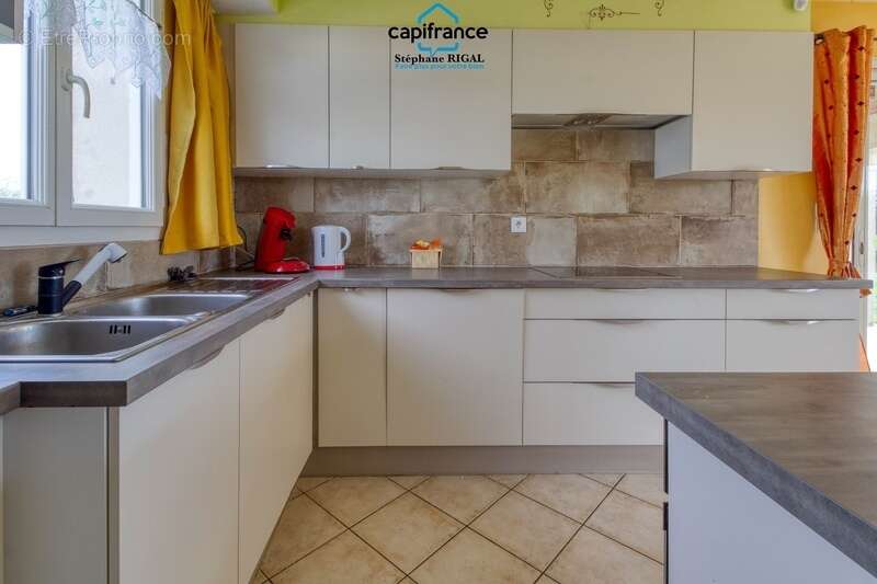 Maison à SAINT-VITE