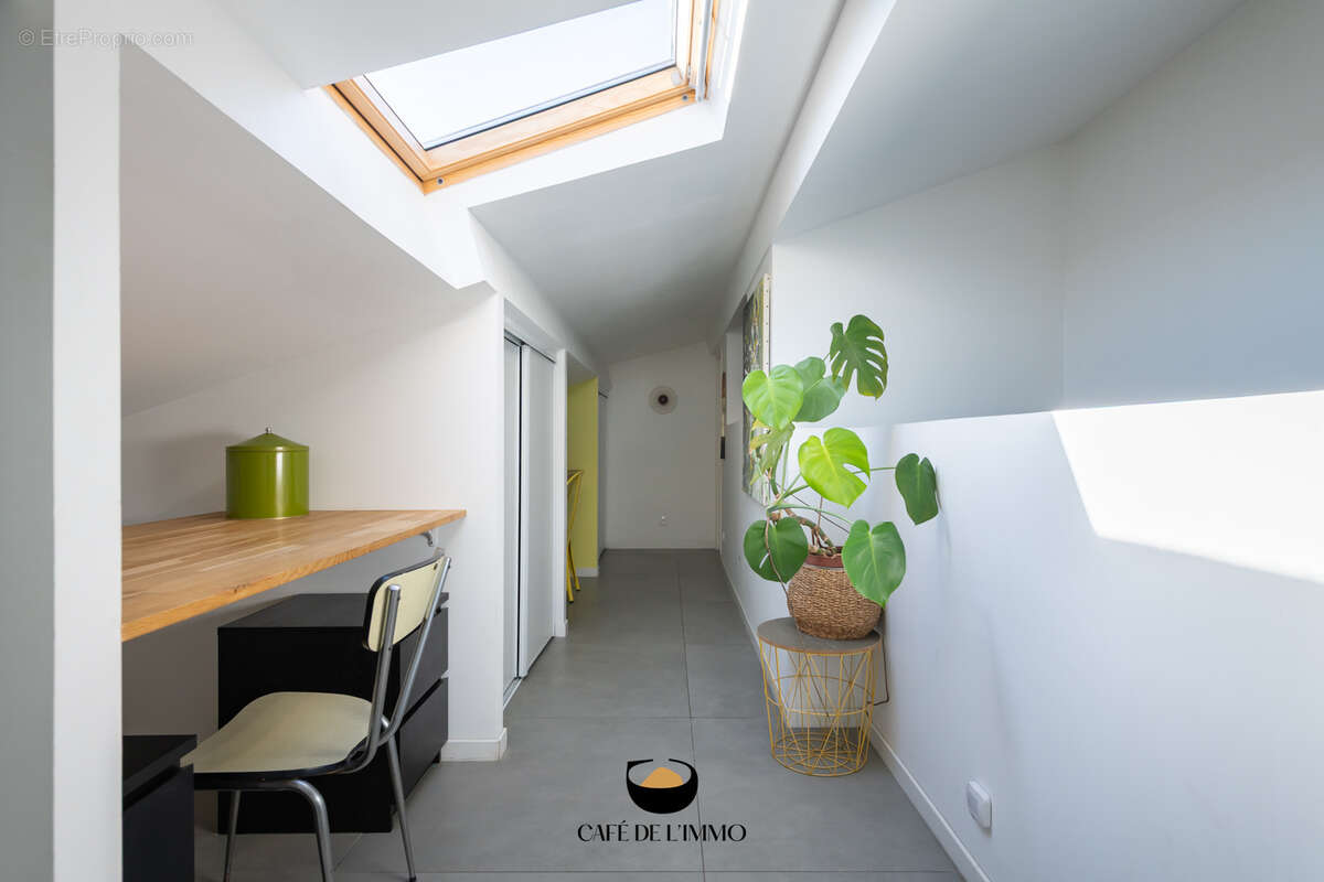 Appartement à MARSEILLE-12E