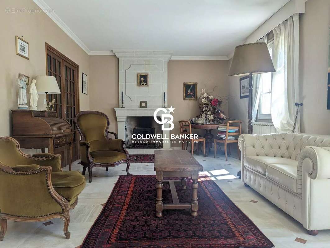 Maison à JOUE-LES-TOURS