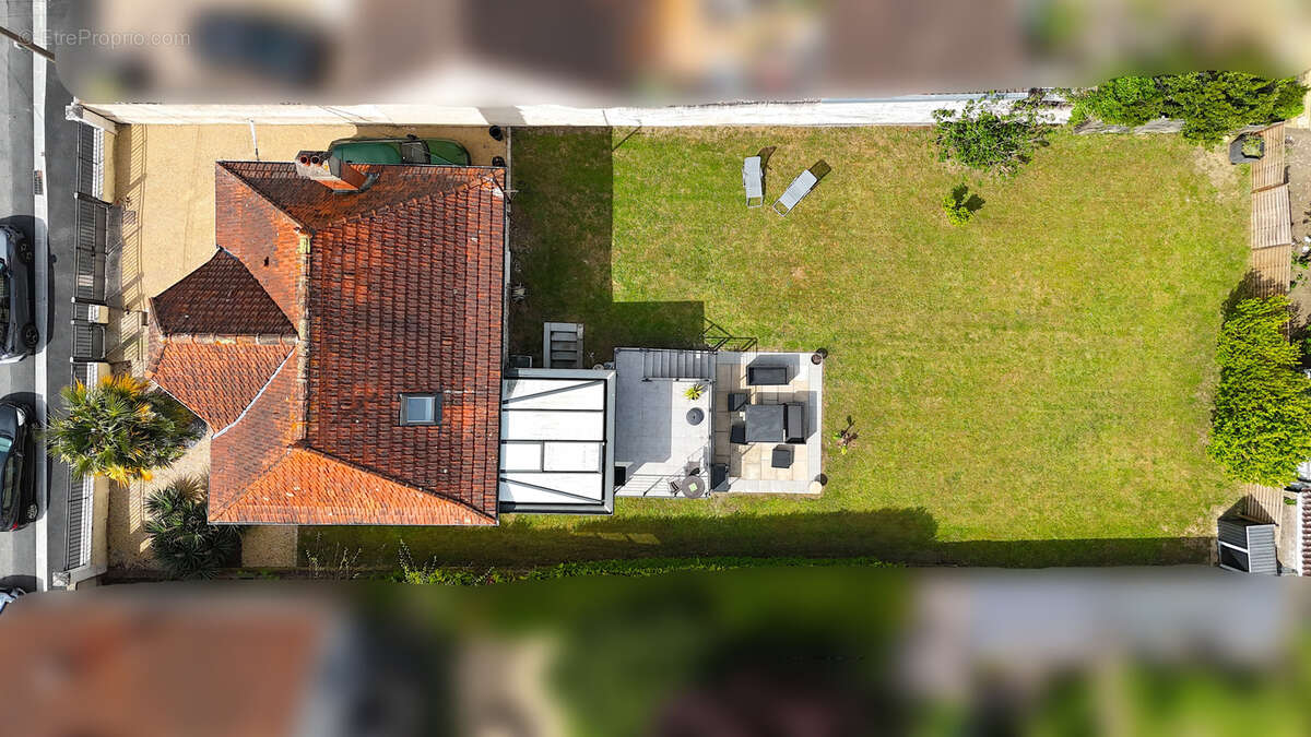 Maison à CHATELLERAULT