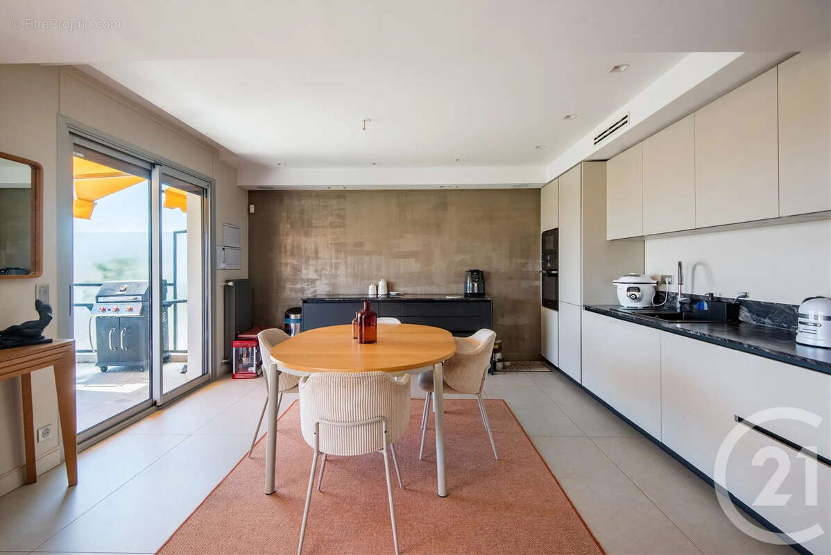 Appartement 116 m² à Nice  - photo 9