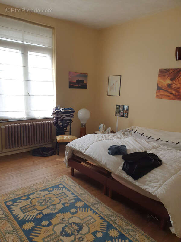 Maison à AULNOYE-AYMERIES