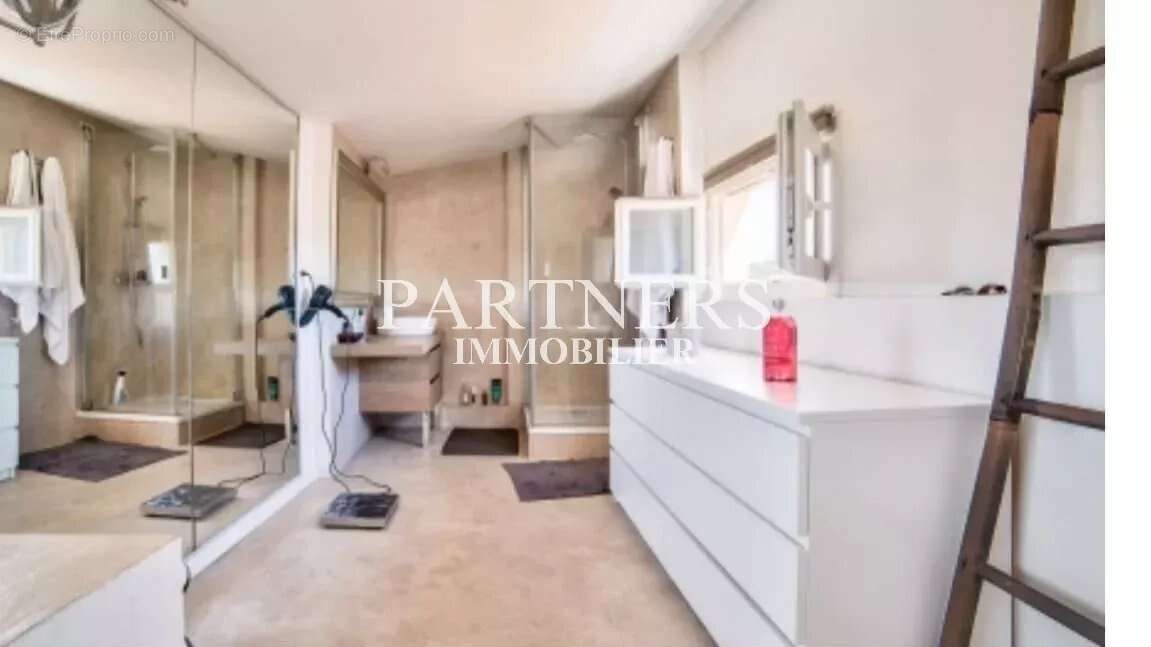 Appartement 121 m² à Aix-En-Provence  - photo 7
