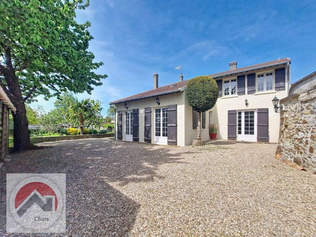 Maison à MARINES