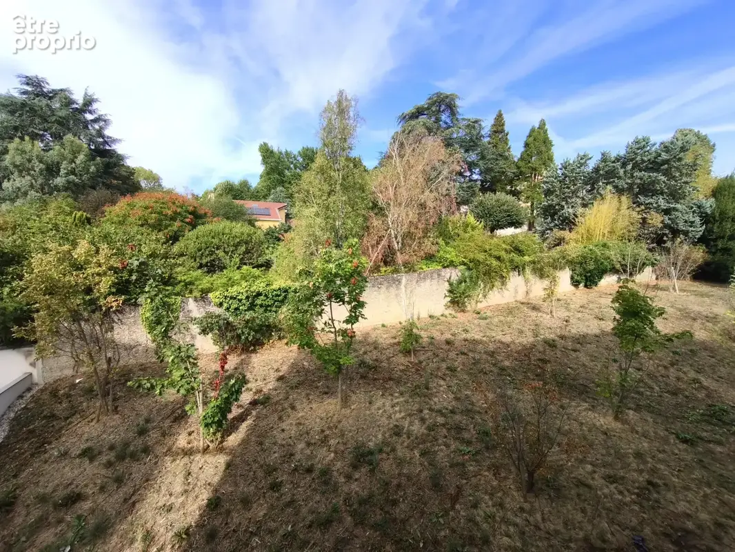 Grand T3 très récent et immeuble sécurisé - photo 8