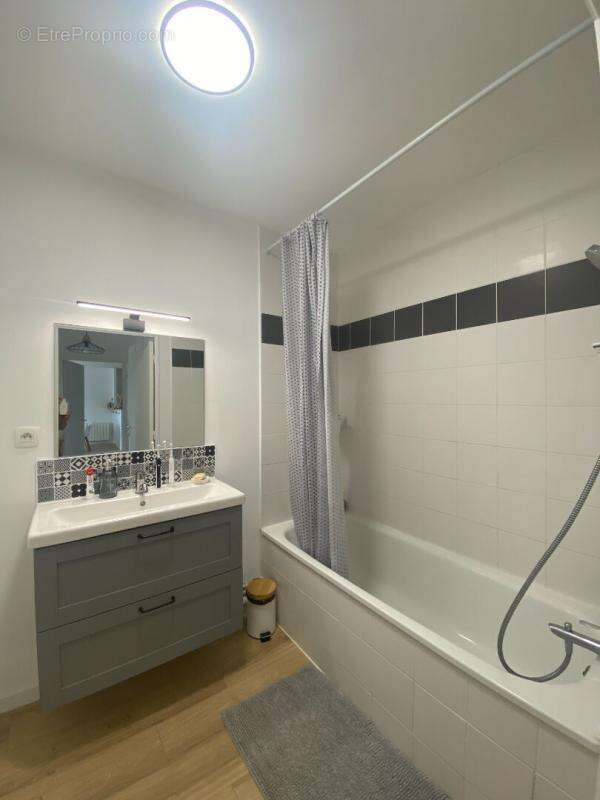 Appartement à LE PELLERIN