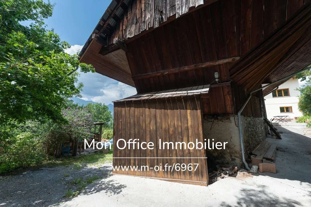 Appartement à RISOUL