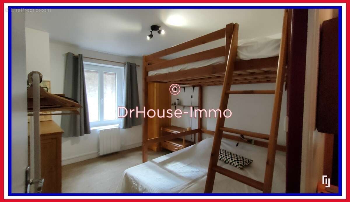 Appartement à RENCUREL