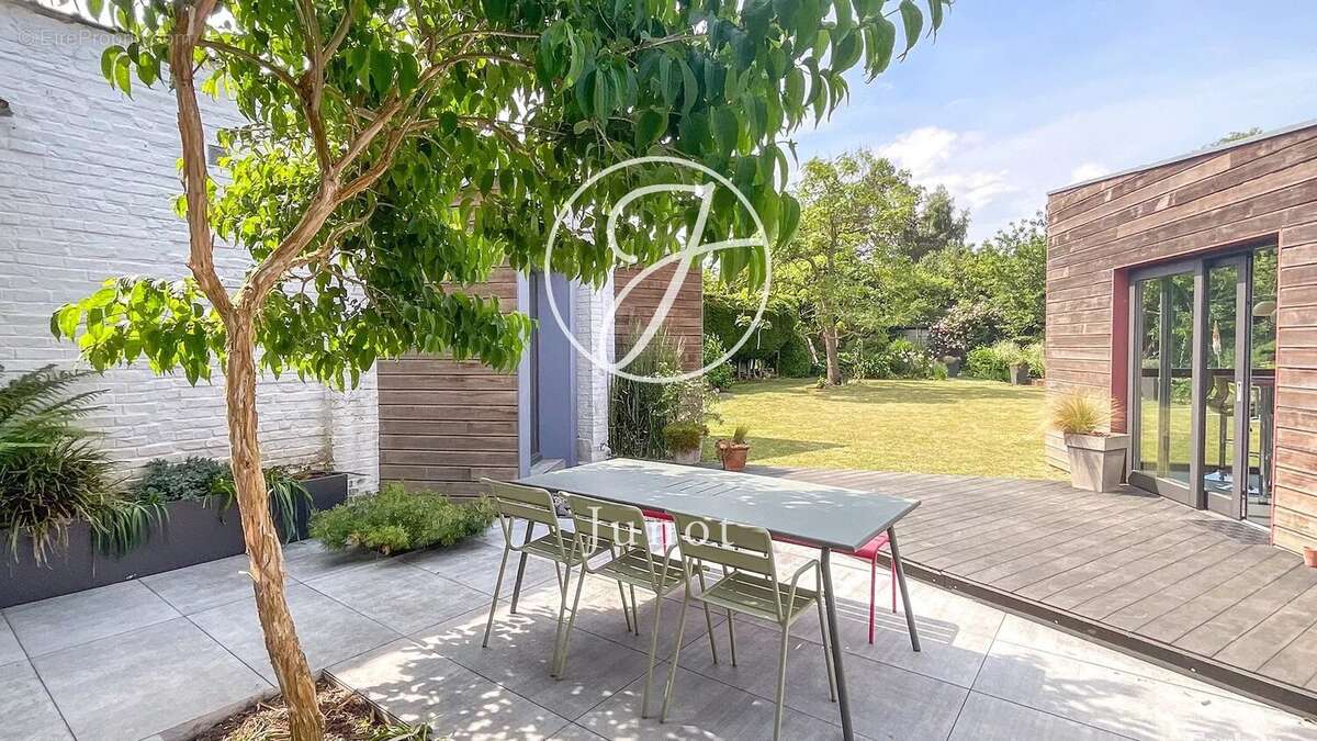 Maison à VILLENEUVE-D'ASCQ