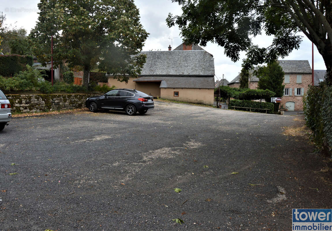 Maison à LASSOUTS