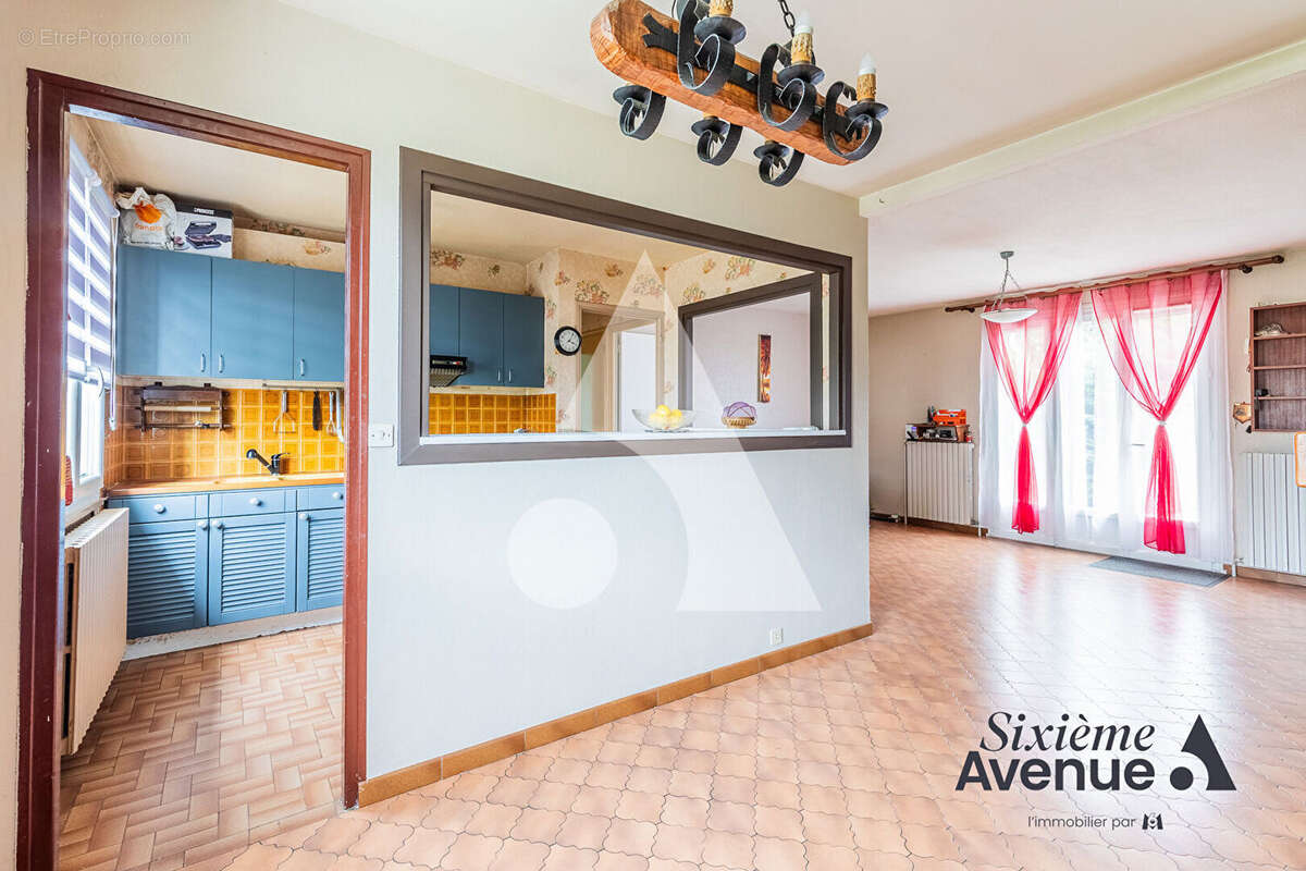 Maison à SAINT-MICHEL-SUR-ORGE