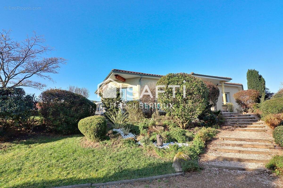 Photo 1 - Maison à GERZAT