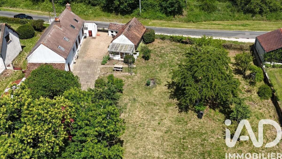 Photo 2 - Maison à LES BORDES