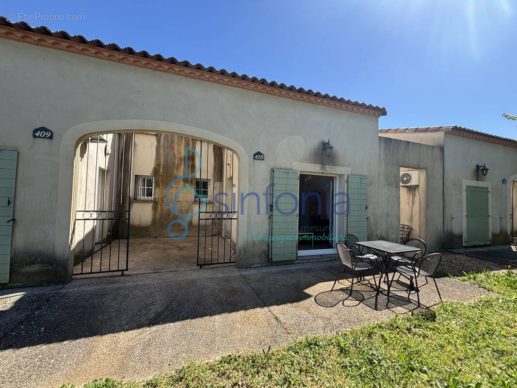 Maison à GALLARGUES-LE-MONTUEUX