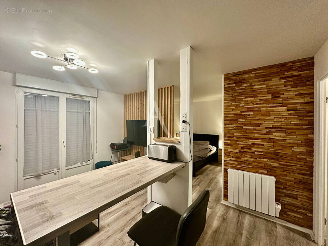 Appartement à SAINT-JEAN-DE-BRAYE