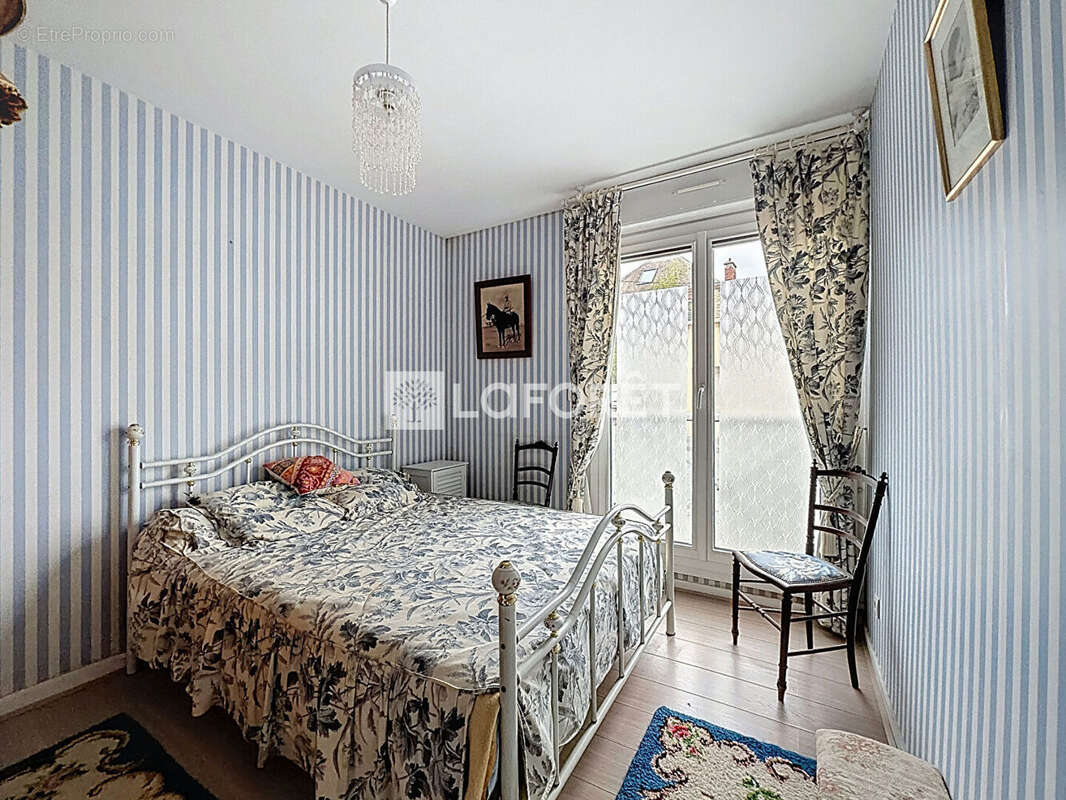 Appartement à OUISTREHAM