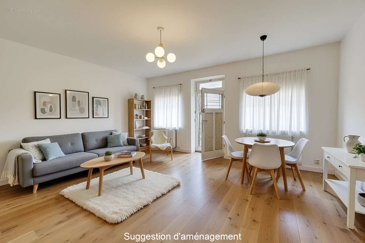 Maison à CUISERY
