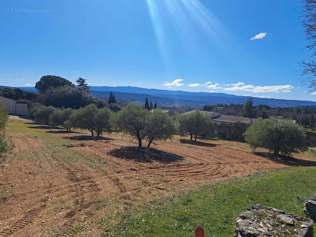 Photo 3 - Terrain à SAINT-SATURNIN-LES-APT