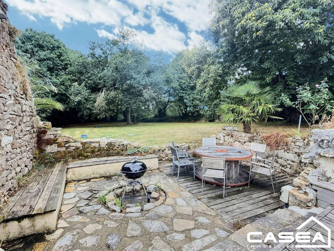 Maison à PLONEOUR-LANVERN