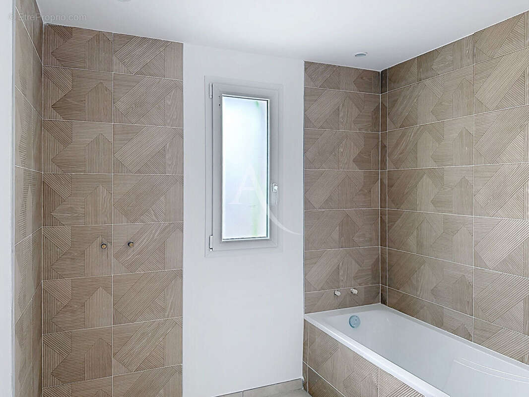 Maison Les Ponts De Ce 6 pièce(s) - photo 9