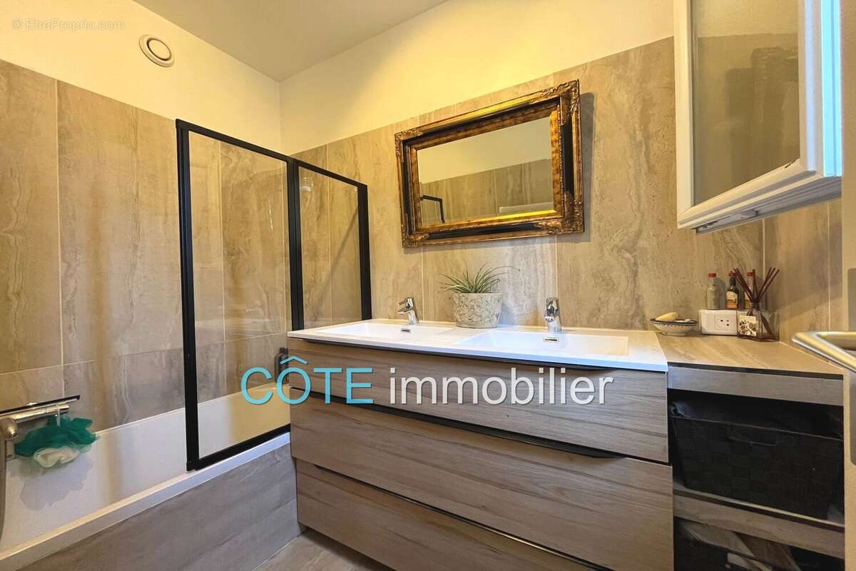 Appartement 76 m² à Antibes  - photo 7